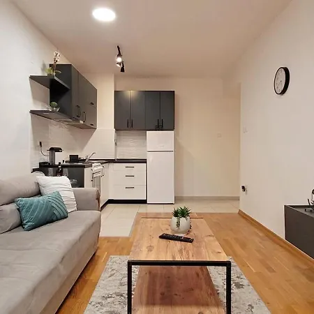 Urban Side Apartment Skopje