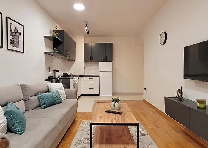 Urban Side Apartment Skopje